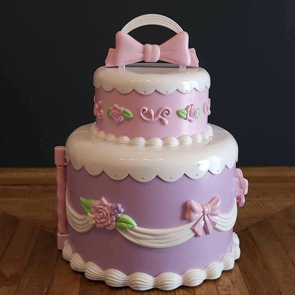 Rare Barbie Mini Kingdom Princess Birthday Cake Playset 2006 by mattel